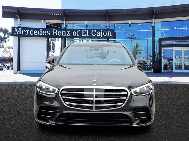 Certified 2023 Mercedes-Benz S 500 4MATIC image 2