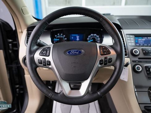 Used 2013 Ford Taurus SEL image 20