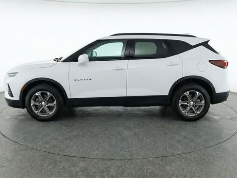 Used 2025 Chevrolet Blazer LT FWD image 5