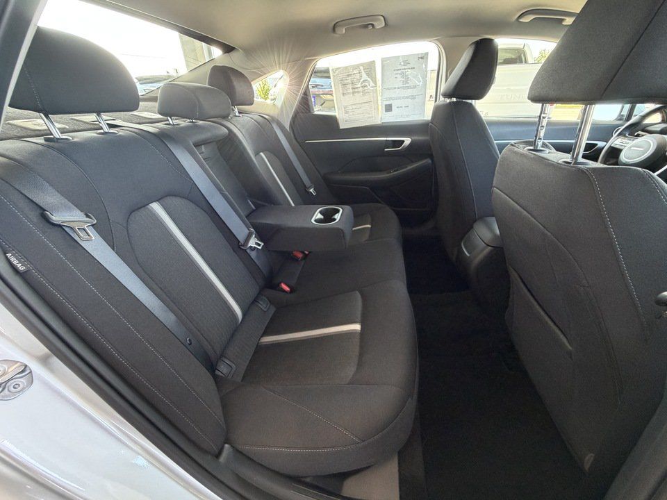 Used 2026 Hyundai Sonata SEL FWD image 23