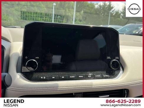 Certified 2023 Nissan Rogue SL w/ SL Premium Package AWD/4WD image 29