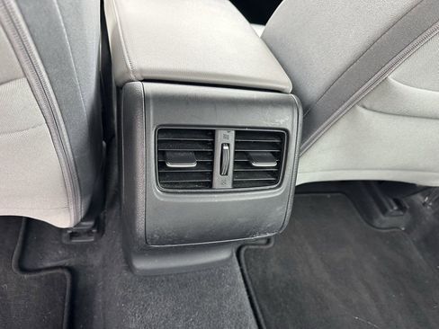 Used 2020 Honda Accord EX image 22