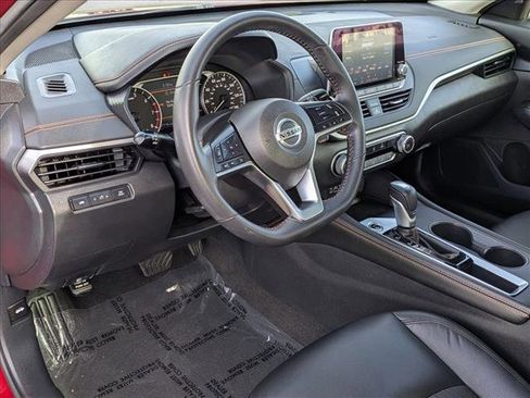 Used 2022 Nissan Altima 2.5 SR image 10