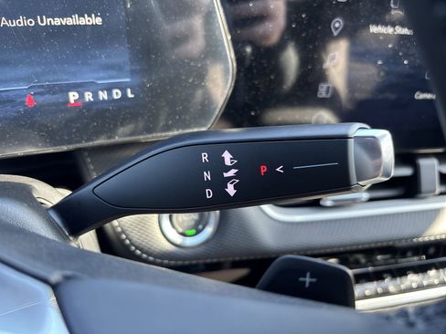 New 2026 Chevrolet Equinox LT w/ Convenience Package II image 22