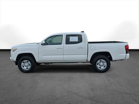 Certified 2023 Toyota Tacoma SR AWD/4WD image 10
