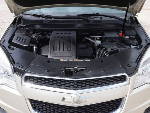 Used 2015 Chevrolet Equinox LS image 5
