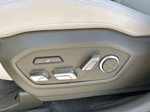 New 2025 Hyundai Santa Fe Calligraphy image 23