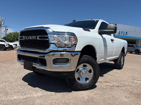 Used 2024 RAM 2500 Tradesman w/ Chrome Appearance Group AWD/4WD image 1