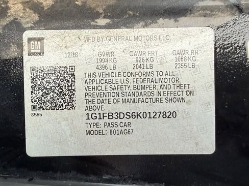 Used 2019 Chevrolet Camaro LT image 31