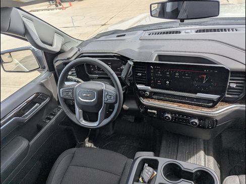 New 2026 GMC Sierra 1500 SLE w/ X31 Off-Road Package image 19