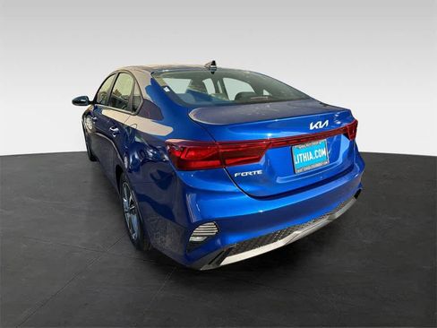 Used 2023 Kia Forte LXS image 4