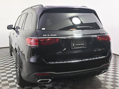 Used 2022 Mercedes-Benz GLS 450 4MATIC image 4