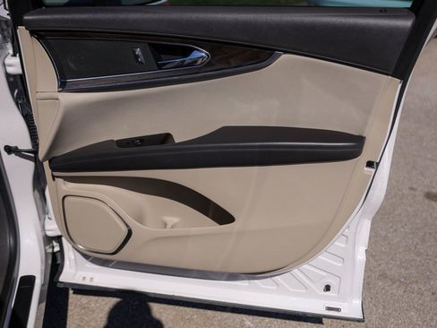 Used 2018 Lincoln MKX Select w/ Select Plus Package image 26