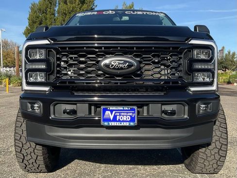 New 2025 Ford F250 XLT w/ Black Appearance Package image 82