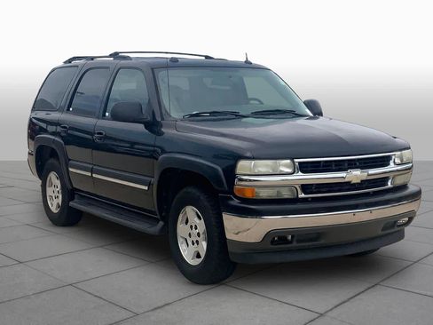 Used 2005 Chevrolet Tahoe LT w/ LT Preferred Equipment Group RWD image 2