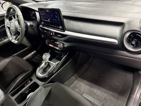 Used 2023 Kia Forte GT-Line w/ GT-Line Premium Package image 29