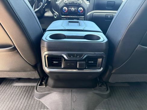 Used 2020 GMC Sierra 2500 AT4 w/ AT4 Premium Package AWD/4WD image 23