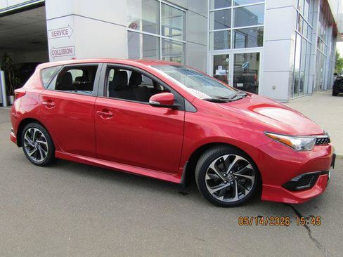 Certified 2018 Toyota Corolla iM w/ Carpet Mat Package (TMS) FWD image 1