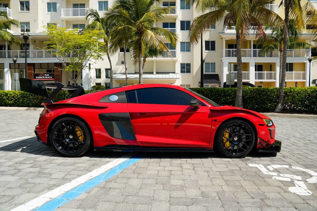 Used 2017 Audi R8 V10 plus w/ 20" Wheel Package AWD/4WD image 36