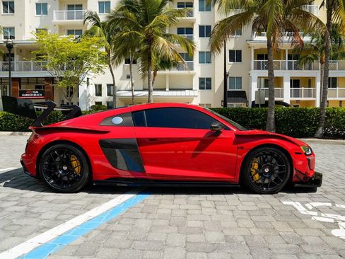 Used 2017 Audi R8 V10 plus w/ 20" Wheel Package AWD/4WD image 36