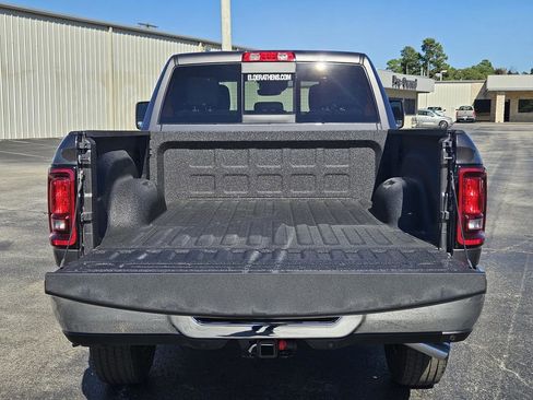 New 2026 RAM 2500 Tradesman image 10