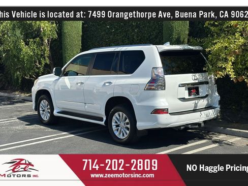 Used 2017 Lexus GX 460 Premium w/ Premium Package AWD/4WD image 9