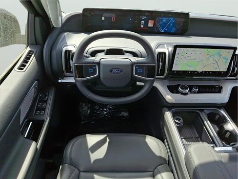 New 2026 Ford Expedition Max Active image 7