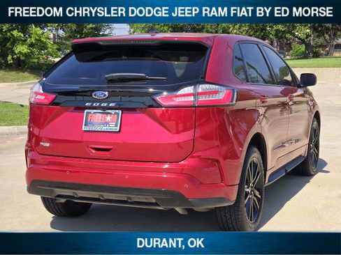 Used 2022 Ford Edge ST-Line AWD/4WD image 3