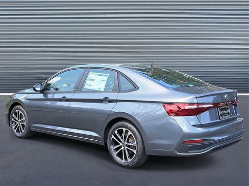 New 2025 Volkswagen Jetta Sport image 4