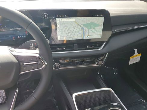 New 2026 Chevrolet Equinox LT w/ LPO, Floor Liner Package image 22