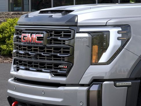 New 2026 GMC Sierra 2500 AT4 w/ AT4 Premium Plus Package AWD/4WD image 37
