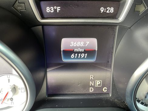 Used 2016 Mercedes-Benz GLA 250 4MATIC image 24