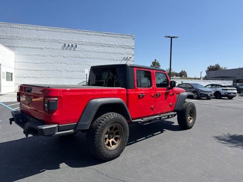 Used 2022 Jeep Gladiator Rubicon w/ LED Lighting Group AWD/4WD image 3
