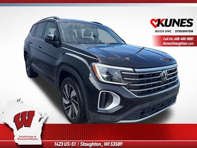 Used 2025 Volkswagen Atlas SE