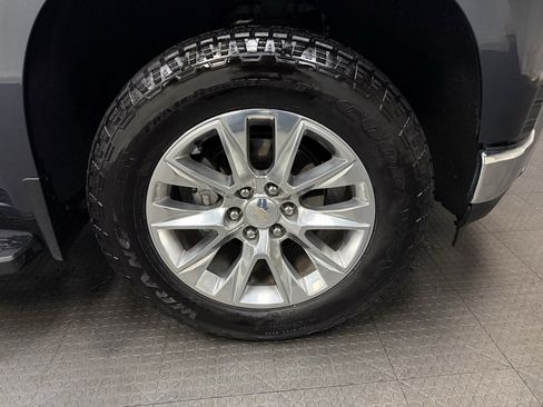 Used 2022 Chevrolet Silverado 1500 LTZ w/ LTZ Convenience Package II image 13