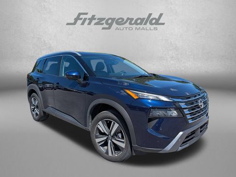 Used 2026 Nissan Rogue SL AWD/4WD image 1