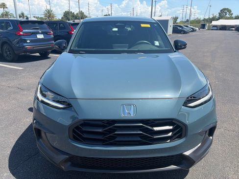 Used 2024 Honda HR-V Sport image 2