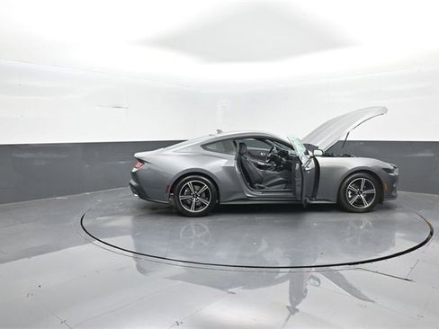 New 2025 Ford Mustang Coupe image 37