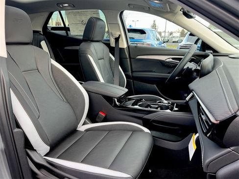 New 2026 Buick Envision Sport Touring image 22