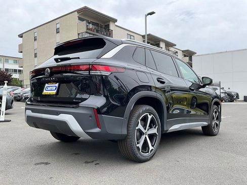 New 2026 Volkswagen Tiguan SE AWD/4WD image 8