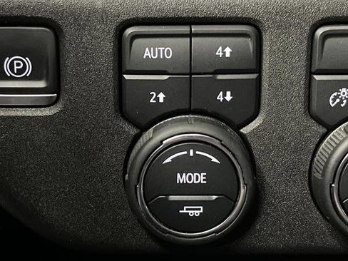 Used 2022 Chevrolet Silverado 1500 RST image 23