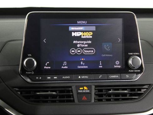 Certified 2019 Nissan Altima 2.5 SR FWD image 9
