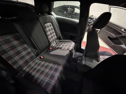 Used 2016 Volkswagen GTI S image 28
