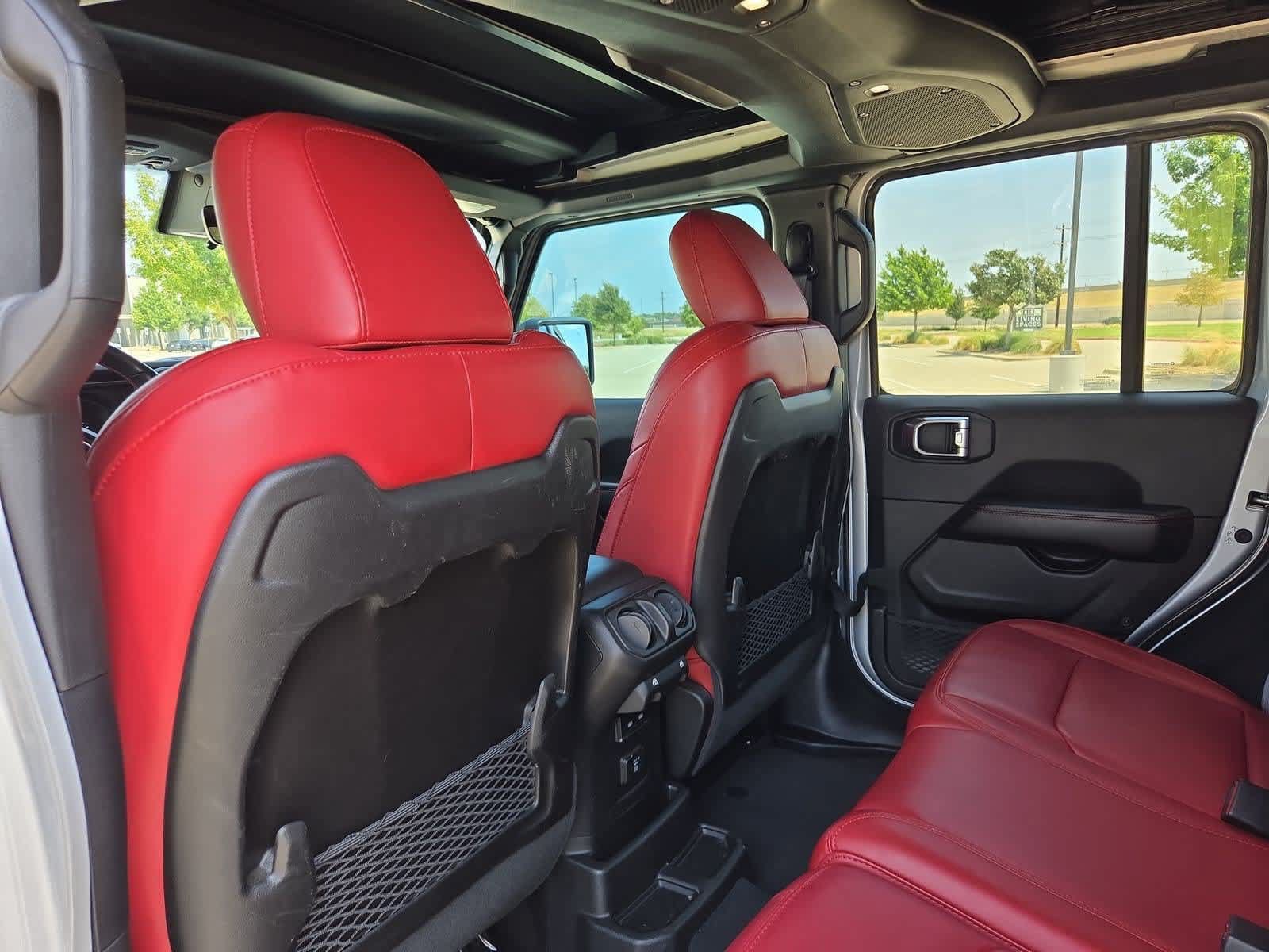 Used 2024 Jeep Wrangler Unlimited Rubicon 392 w/ Dual Door Group (Lowers Only) AWD/4WD image 17