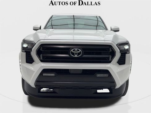 Used 2024 Toyota Tacoma SR5 image 4