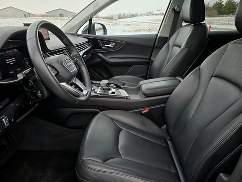 Used 2019 Audi Q7 3.0T Premium Plus image 24