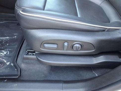 Certified 2023 Chevrolet Traverse Premier image 10