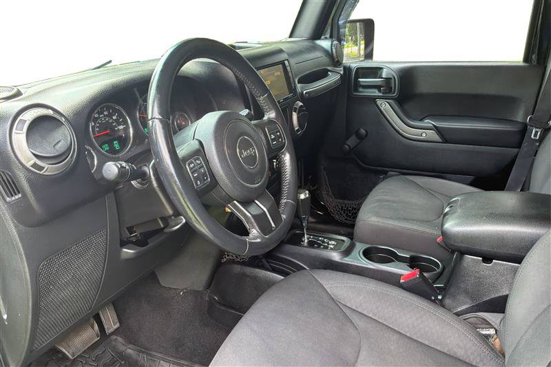 Used 2016 Jeep Wrangler Unlimited Sport AWD/4WD image 10