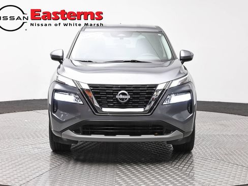 Used 2023 Nissan Rogue SV AWD/4WD image 2