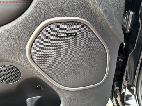 Used 2023 Dodge Durango Citadel image 9